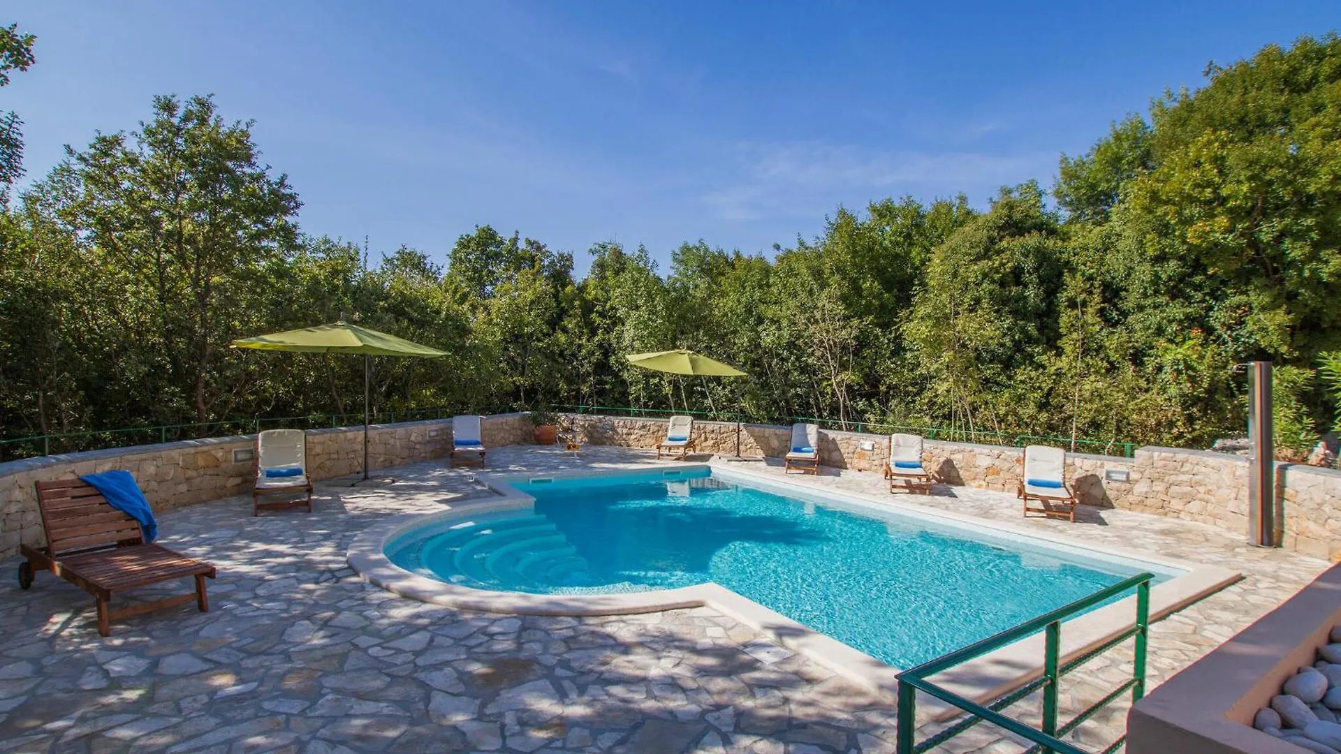 Lovely Home In Koromacno With Swimming Pool Holiday home