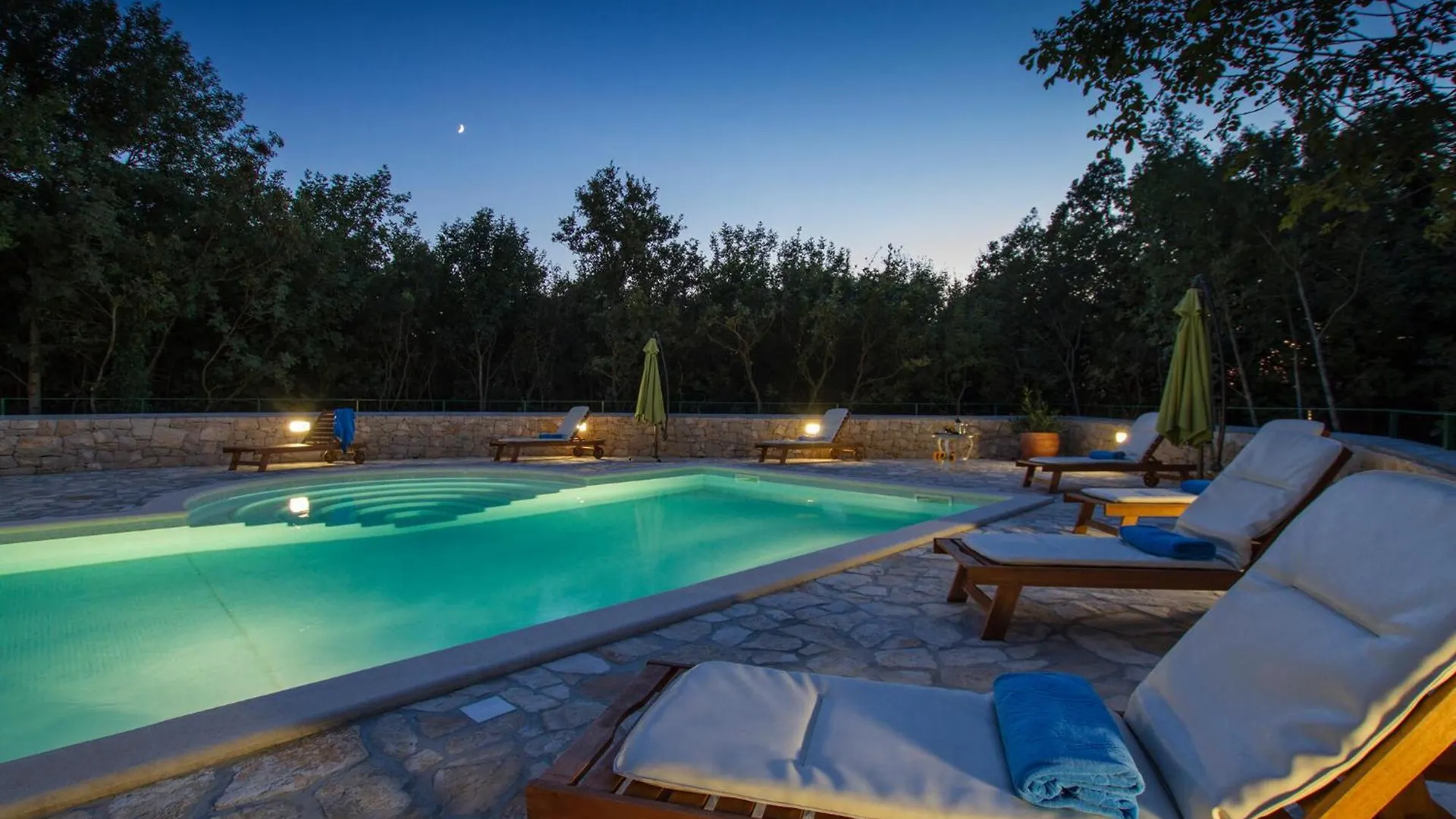 Lovely Home In Koromacno With Swimming Pool Holiday home