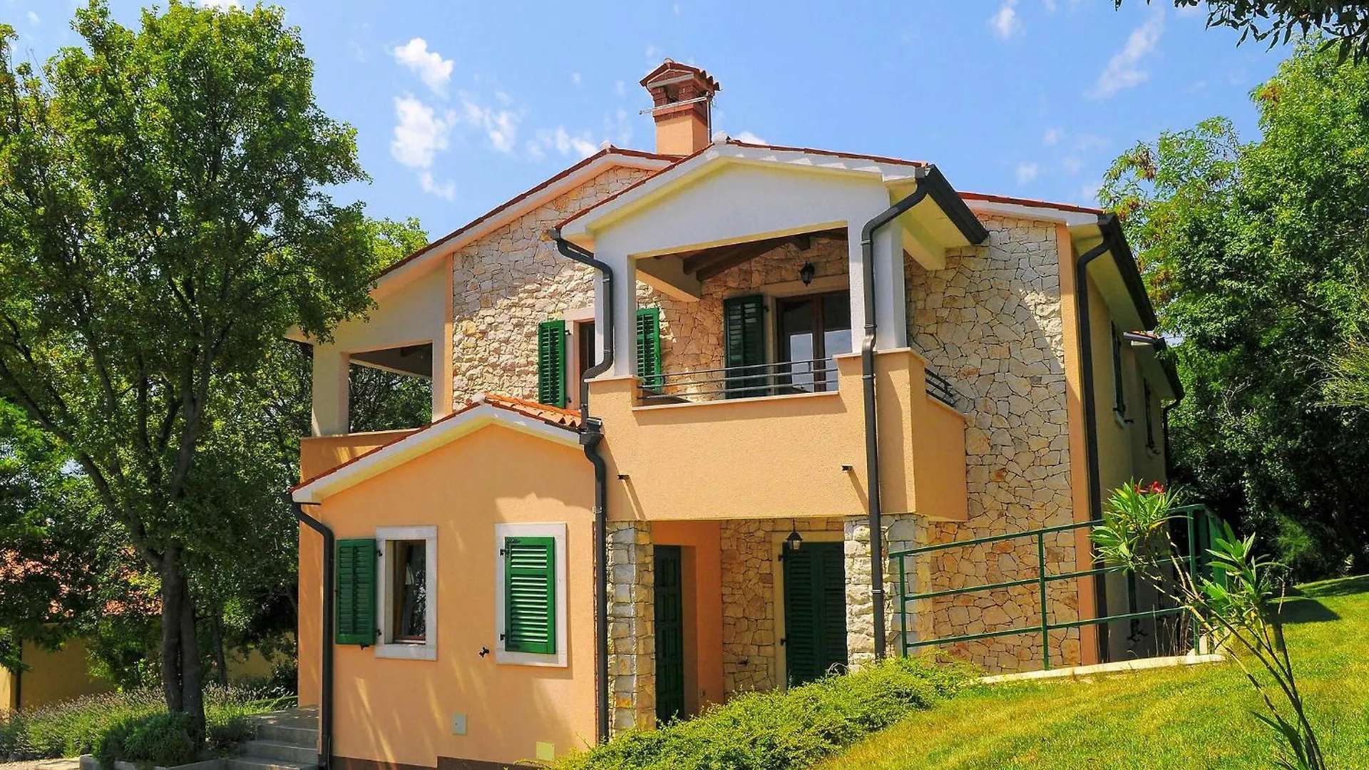 Lovely Home In Koromacno With Swimming Pool Holiday home